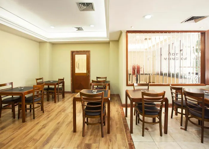 Hotel Moncloa